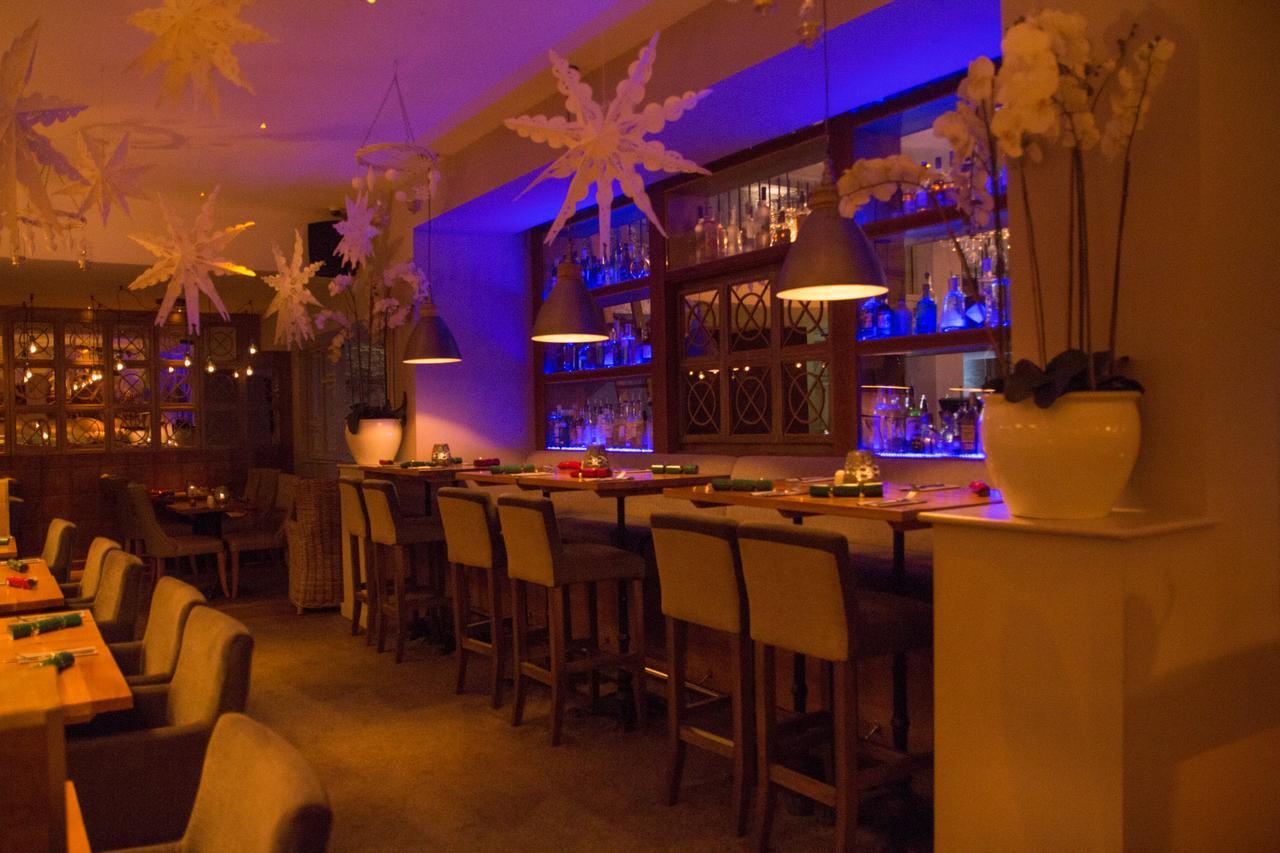 The Townhouse Boutique Hotel 배로우인퍼니스 외부 사진